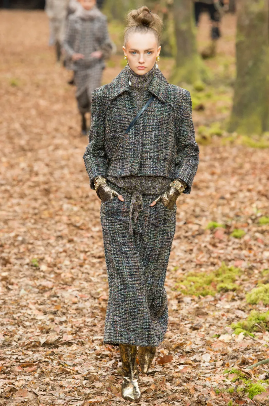 Chanel Tweed Wool-Blend Midi Skirt